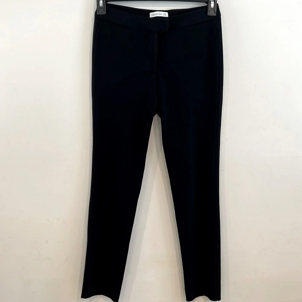 Bec & Bridge Black Pants/Slacks Hem cut‎ off look Size 4